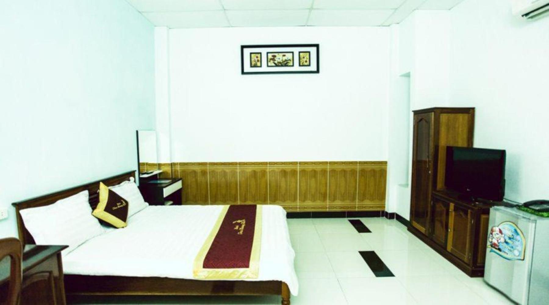 Truc Hoang Ha Hotel Tỉnh Kontum Kültér fotó